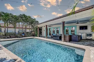 1998 Kansas Ave NE, Saint Petersburg, FL 33703 - Photo 15