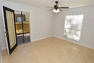 8609 Mallard Reserve Dr, Tampa, FL 33614 - Photo 17