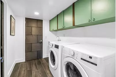 3130 Walnut Street NE, Saint Petersburg, FL 33704 - Photo 43