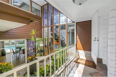 3130 Walnut Street NE, Saint Petersburg, FL 33704 - Photo 3