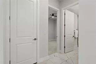 8541 Ivy Stark Blvd, Wesley Chapel, FL 33545 - Photo 11