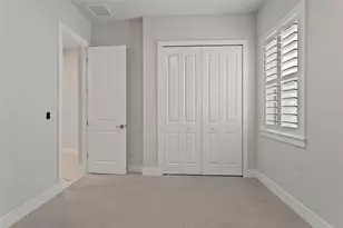 8541 Ivy Stark Blvd, Wesley Chapel, FL 33545 - Photo 17