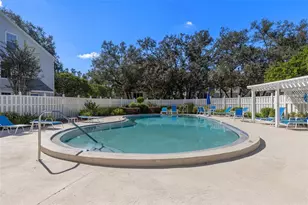 3122 Valley Oaks Dr, Tampa, FL 33618 - Photo 23