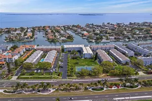 719 Pinellas Bayway S, Saint Petersburg, FL 33715 - Photo 31