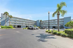 719 Pinellas Bayway S, Saint Petersburg, FL 33715 - Photo 3