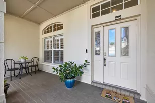 9203 Sunflower Dr, Tampa, FL 33647 - Photo 3