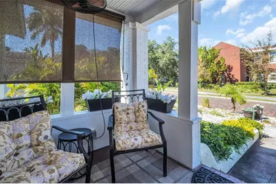 1022 10th Avenue N, Saint Petersburg, FL 33705 - Photo 7