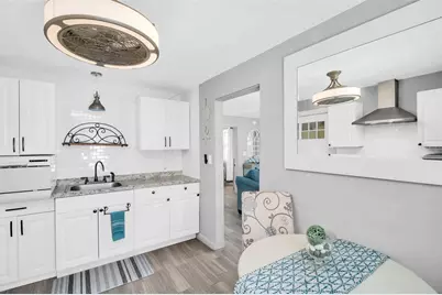 1022 10th Avenue N, Saint Petersburg, FL 33705 - Photo 15