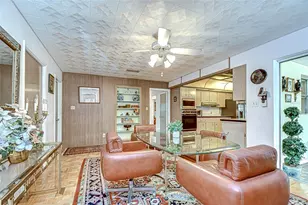 6747 28th St S, Saint Petersburg, FL 33712 - Photo 23