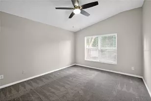 12630 Early Run Ln, Riverview, FL 33578 - Photo 9