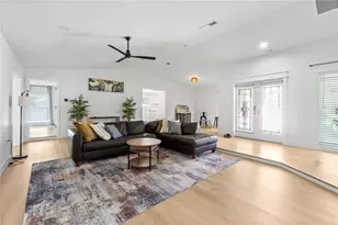 565 Sandy Hook Rd, Palm Harbor, FL 34683 - Photo 9