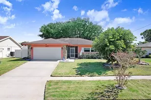 16038 Tree Line Dr, Hudson, FL 34667 - Photo 1