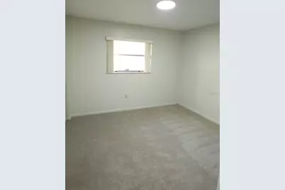 20045 Suncrest Drive, Brooksville, FL 34601 - Photo 9