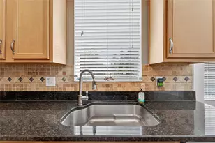 8448 Lagerfeld Dr, Land O Lakes, FL 34637 - Photo 23