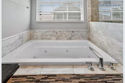 8448 Lagerfeld Drive, Land O Lakes, FL 34637 - Photo 41