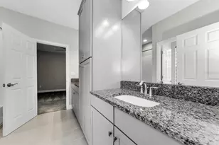 291 Mossy River Ct, Brandon, FL 33511 - Photo 53