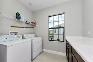 291 Mossy River Ct, Brandon, FL 33511 - Photo 51