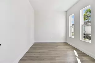 7267 Kodiak Ln, Sarasota, FL 34240 - Photo 17