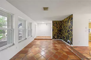 702 SE 36th St, Cape Coral, FL 33904 - Photo 7