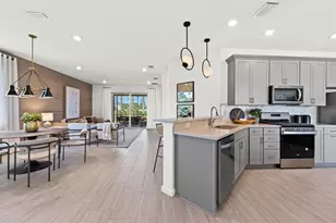 29076 Coral Harbour Dr, Englewood, FL 34223 - Photo 3