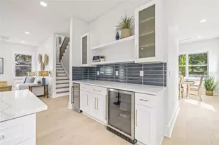 726 52nd Ave N, Saint Petersburg, FL 33703 - Photo 17