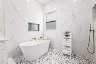 726 52nd Ave N, Saint Petersburg, FL 33703 - Photo 35