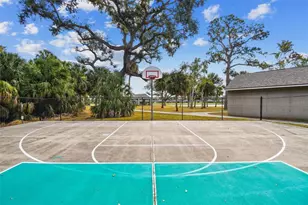 8910 52nd Ave E, Palmetto, FL 34221 - Photo 87