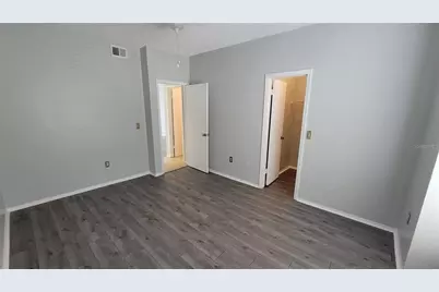 4107 Chatham Oak Court #326, Tampa, FL 33624 - Photo 11
