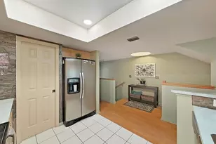 9802 Indian Key Trail, Seminole, FL 33776 - Photo 5