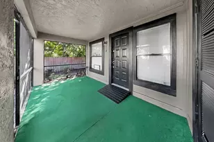4036 Angel Oak Ct, Tampa, FL 33613 - Photo 17