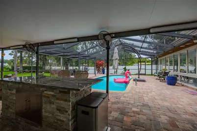 8020 Sharon Drive, Tampa, FL 33617 - Photo 53
