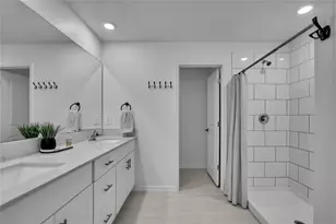 10090 Gentle Rain Dr, Land O Lakes, FL 34638 - Photo 37