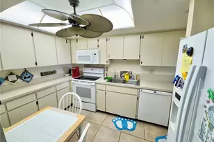 1380 Gulf Blvd, Clearwater Beach, FL 33767 - Photo 47