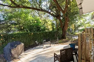 4216 E Yukon St, Tampa, FL 33617 - Photo 17