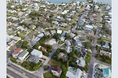 30 160th Court #22, Redington Beach, FL 33708 - Photo 3