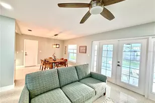 10133 4th St E, Treasure Island, FL 33706 - Photo 13