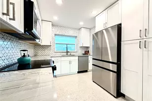 10133 4th St E, Treasure Island, FL 33706 - Photo 21