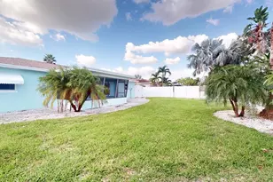 10133 4th St E, Treasure Island, FL 33706 - Photo 35