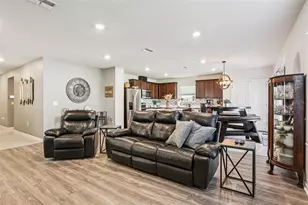 29977 Marquette Ave, Wesley Chapel, FL 33545 - Photo 17