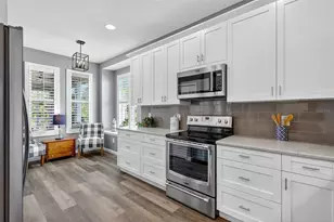 5610 Golden Isles Dr, Apollo Beach, FL 33572 - Photo 23