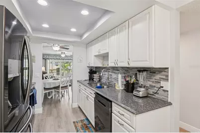 5849 Park Street N #202, Saint Petersburg, FL 33709 - Photo 13