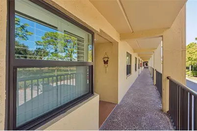 5849 Park Street N #202, Saint Petersburg, FL 33709 - Photo 5