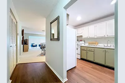 2060 Marilyn Street #211, Clearwater, FL 33765 - Photo 5