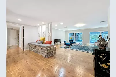 8693 15th Street N, Saint Petersburg, FL 33702 - Photo 21