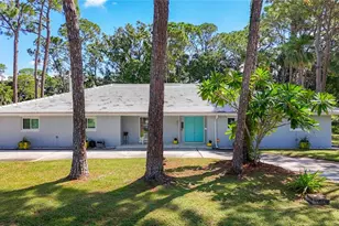 8693 15th St N, Saint Petersburg, FL 33702 - Photo 7
