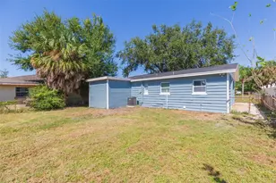 5211 E 17th, Tampa, FL 33619 - Photo 31