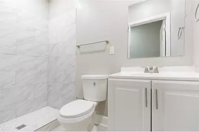 5211 E 17th, Tampa, FL 33619 - Photo 23