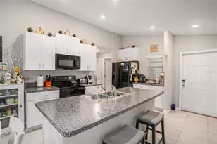 3884 Hanover Dr, New Port Richey, FL 34653 - Photo 13