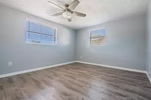 5301 Dawn Ln, Holiday, FL 34690 - Photo 17