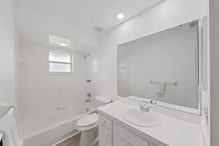 2130 Saxon Ln, Lakeland, FL 33810 - Photo 43